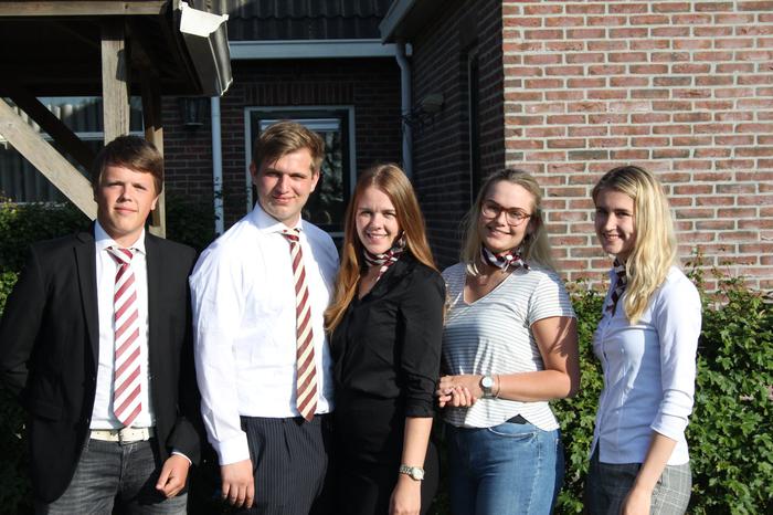 Alumnicommissie_met_VP.jpg